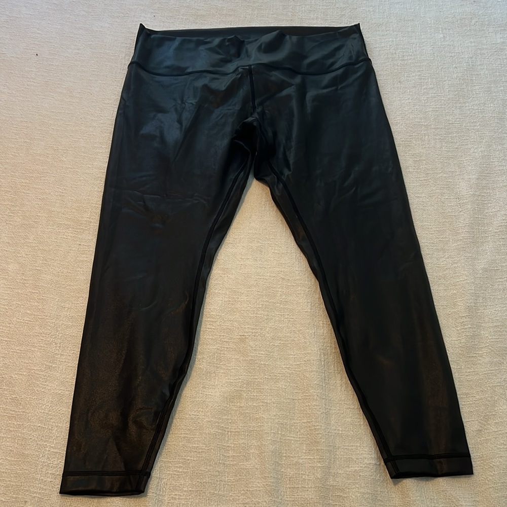 Lululemon Wunder Under High-Rise Tight *Foil 28" - Matte Black Foil - Size 18